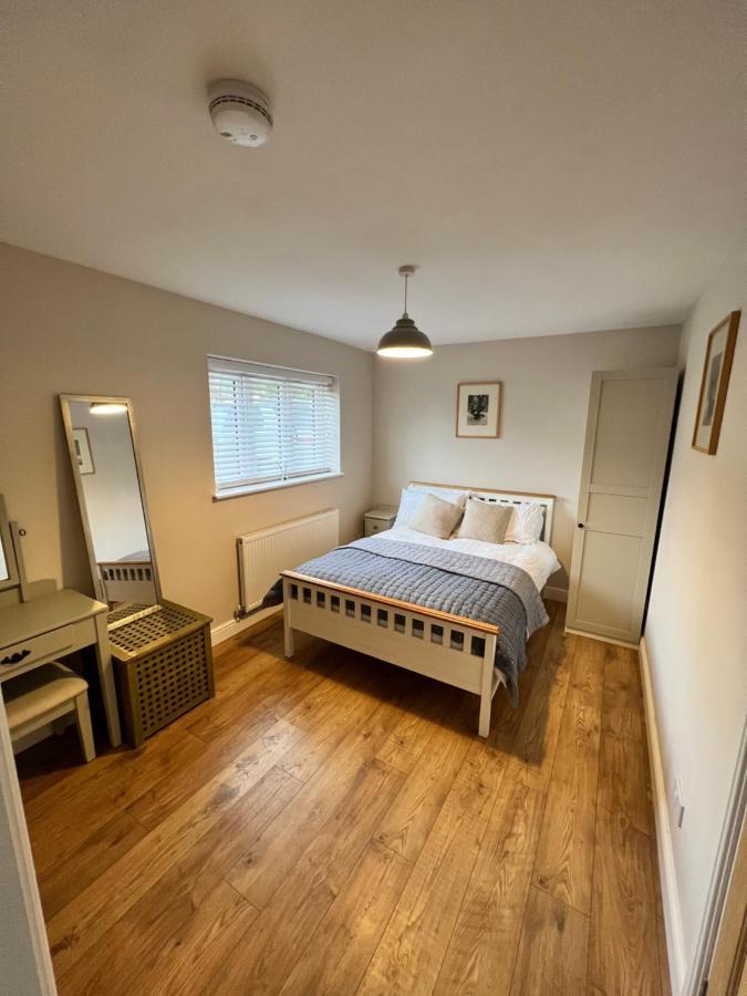 Sandscroft Annex 5A Appartement Broadway  Buitenkant foto